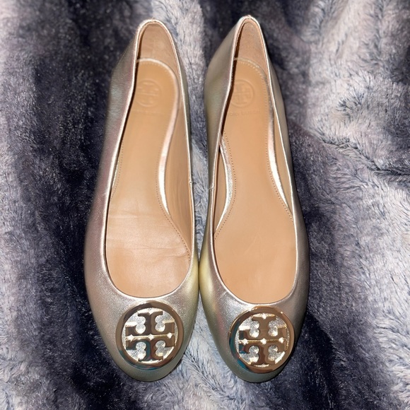Tory Burch flats size 7 - Picture 3 of 3